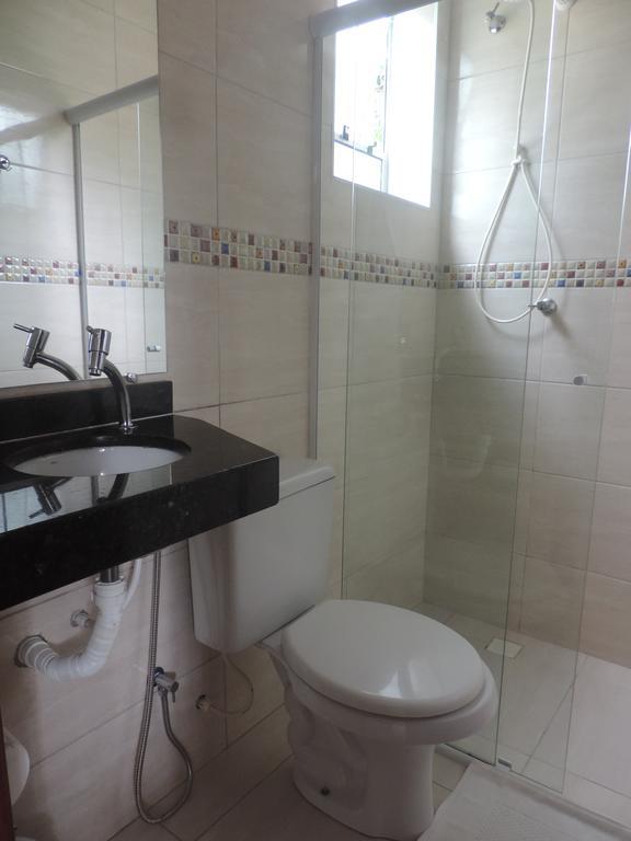 Quarto Econômico com Cama de Casal ou 2 de Solteiro